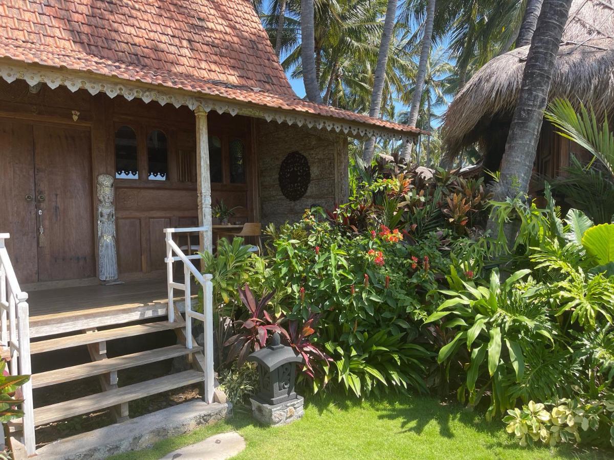 Louka Beach Bali Tianyar Dış mekan fotoğraf